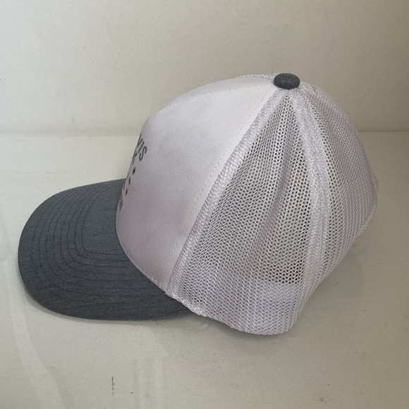 Travis Mathew Address Unknown twill trucker cap - Picture 5 of 16